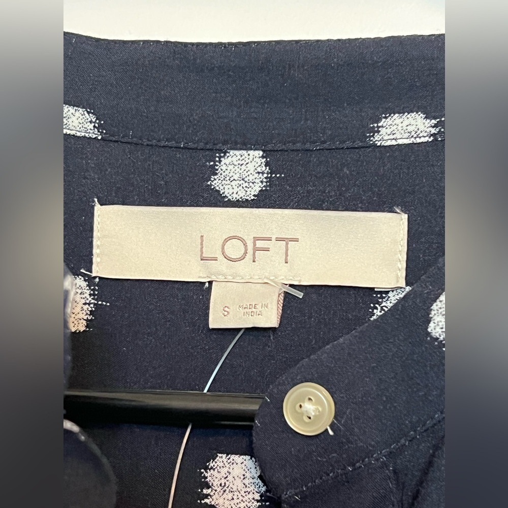 Loft Navy blue and white long sleeve button down blouse - Picture 4 of 5